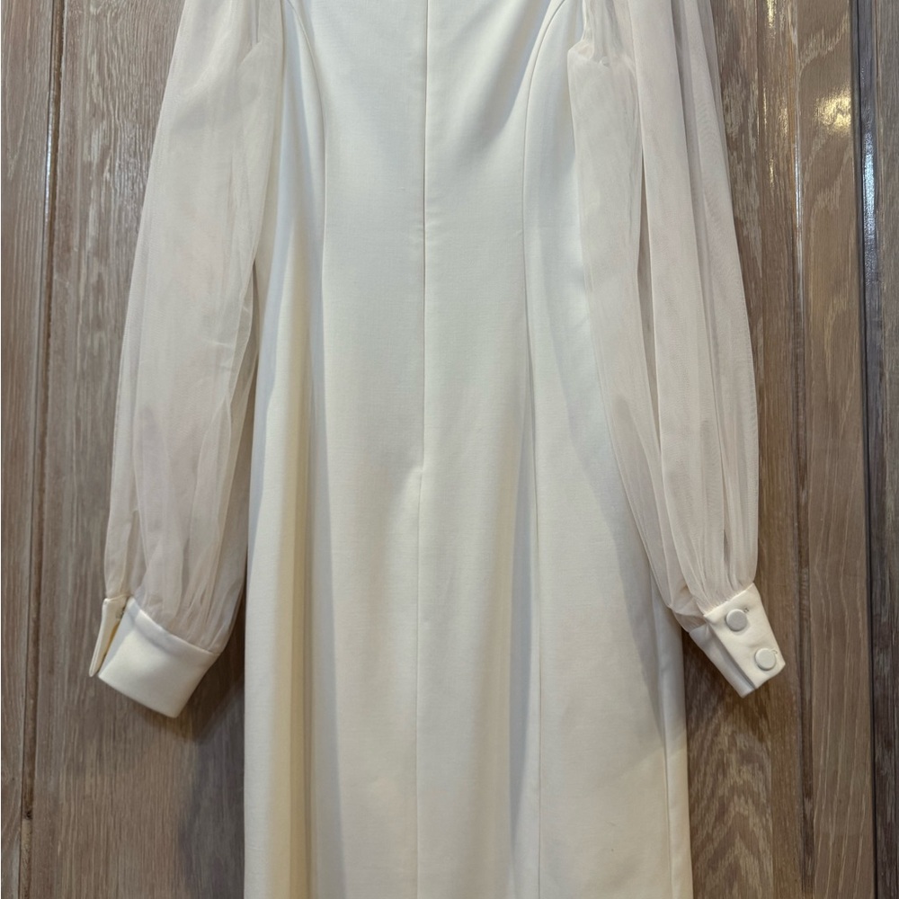 NWT, Elegant Trina Turk Tamadachi sheath dress size 8. ($378.00 Tag) - Picture 3 of 6